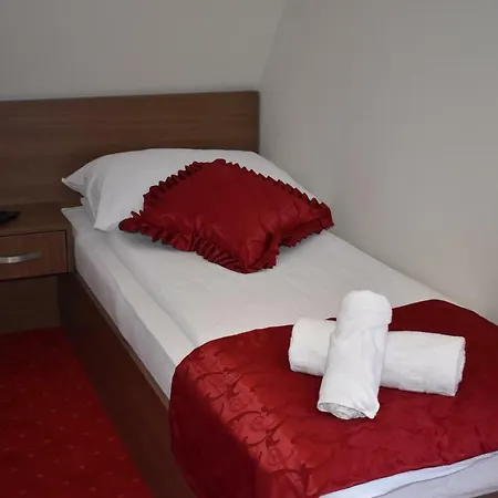 Zlatni Bor 4* Sokolac (East Sarajevo)