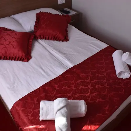 Zlatni Bor Sokolac (East Sarajevo)