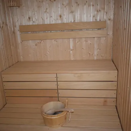 酒店 Zlatni Bor Sokolac (East Sarajevo)