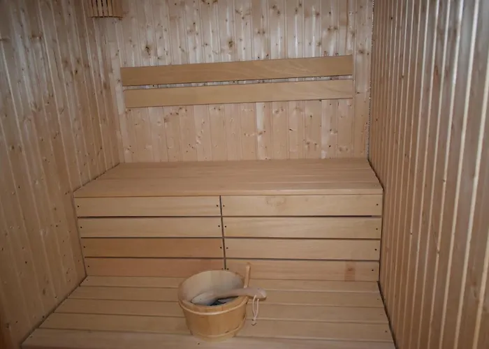 Hotel Zlatni Bor Sokolac (East Sarajevo)